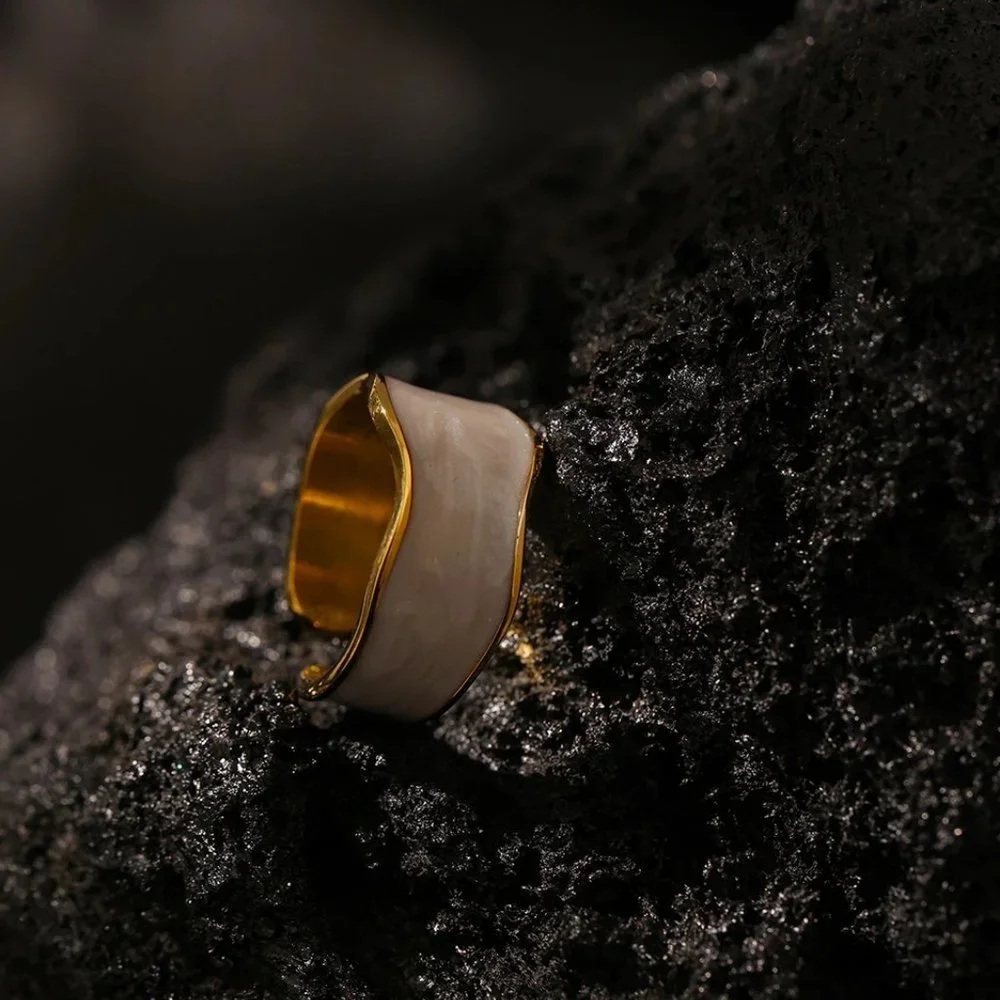 New 18K Gold Plated White Enamel Resizable Ring - Picture 9 of 9